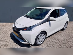 Toyota Aygo - 1.0 VVT-i x-play