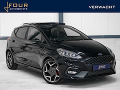 Ford Fiesta - 1.5 EcoBoost ST-3 | Panoramadak | B&O | Recaro | LED | Adaptive | Camera