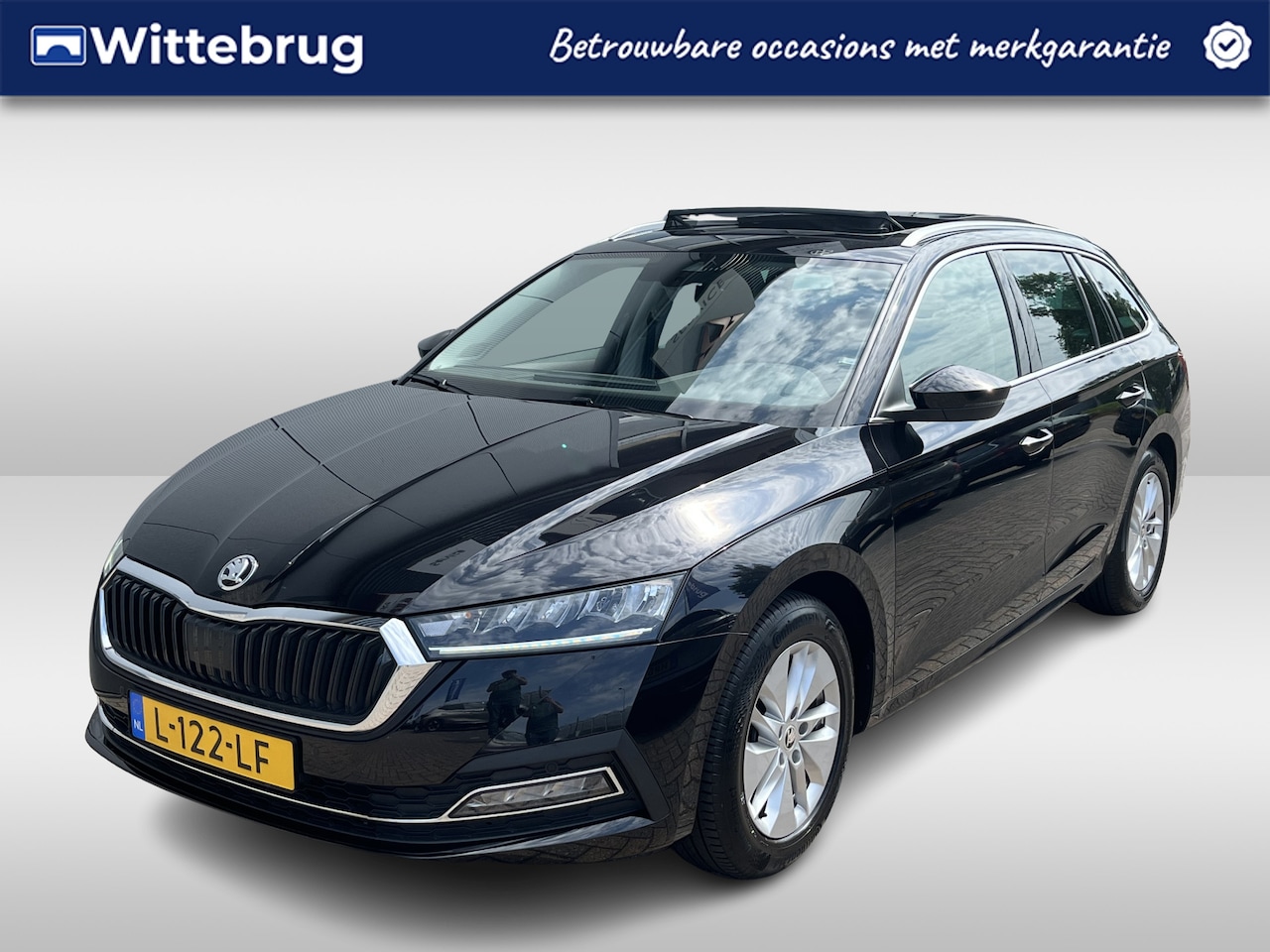 Skoda Octavia Combi - 1.0 e-TSI Business Edition / AUTOMAAT/ PANO/ CRUISE/ SMARTLINK/ PARKEER SENSOREN V+A/ ELEK - AutoWereld.nl