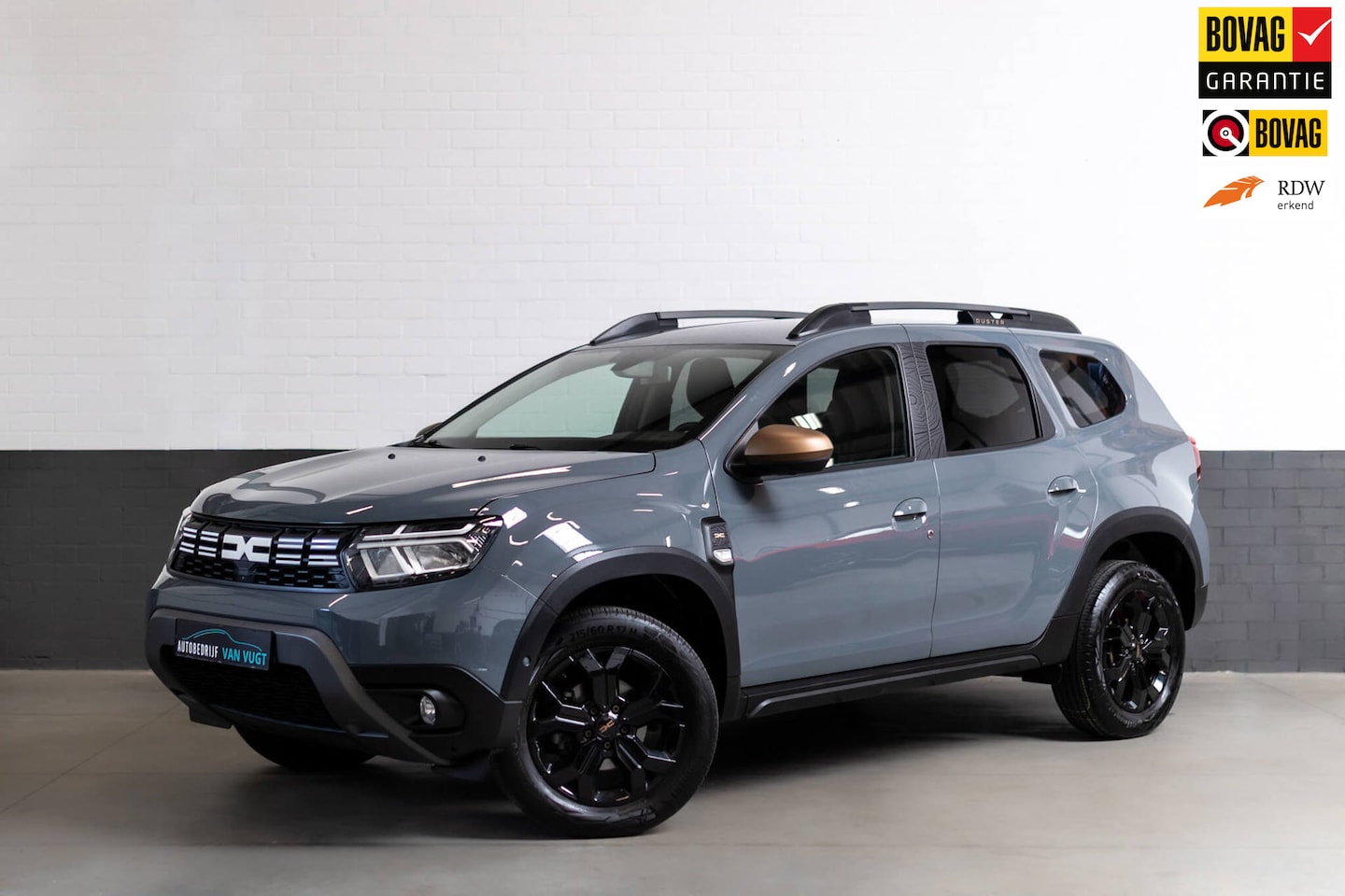 Dacia Duster - 1.3 TCe 150 Extreme 1.3 TCe 150 Extreme, 1500kg trekgewicht, automaat, verwarmde stoelen, pdc ect. - AutoWereld.nl