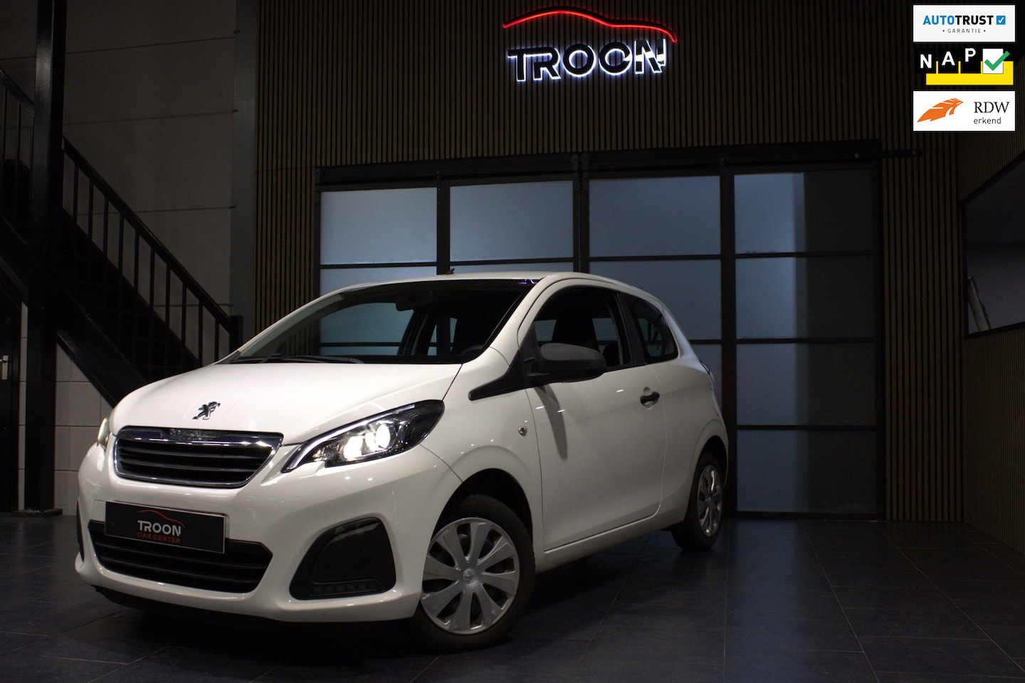 Peugeot 108 - 1.0 e-VTi Access 1.0 e-VTi Access - AutoWereld.nl