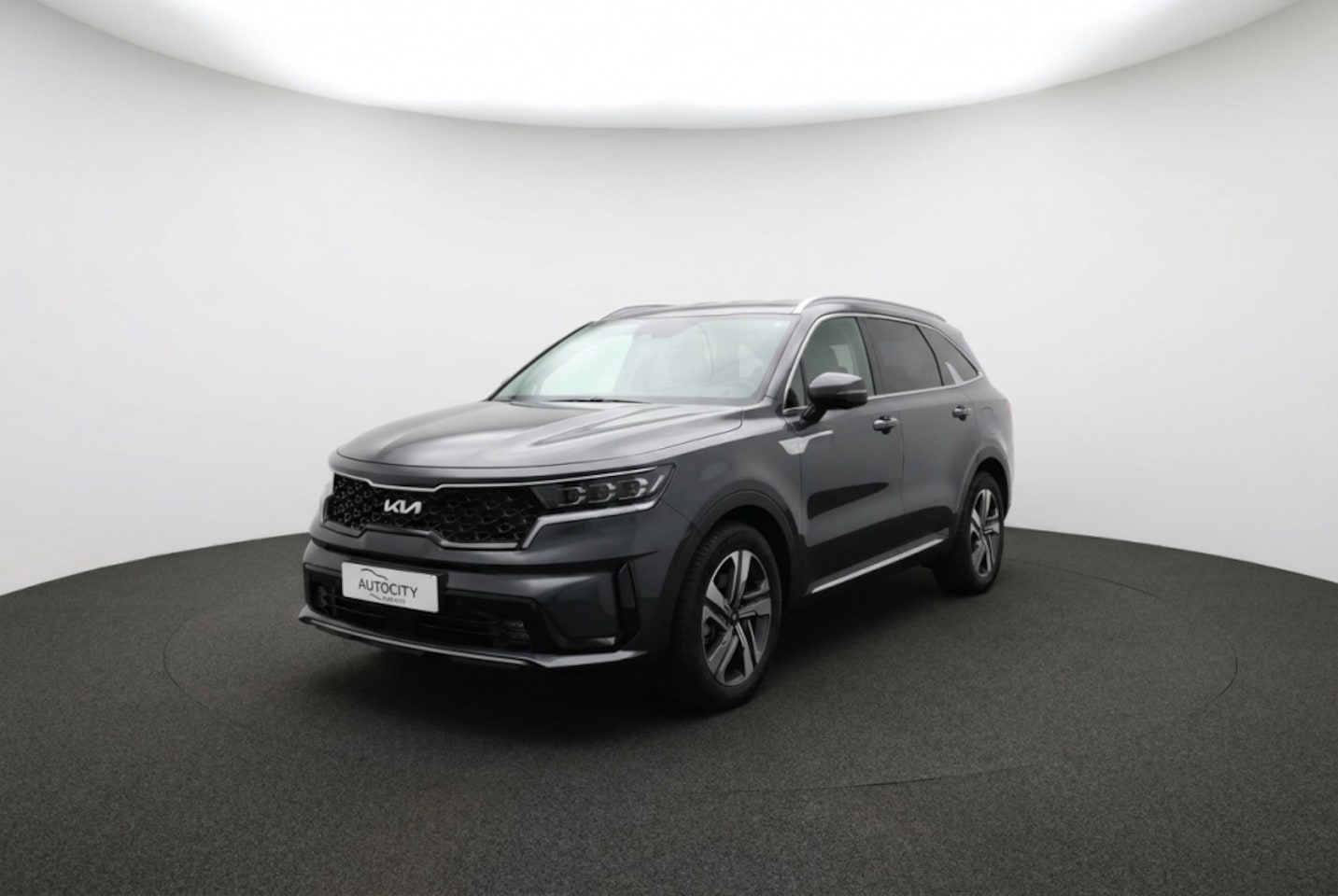 Kia Sorento - 1.6 T-GDI PHEV DynamicLine 7 p l Pano l Leder - AutoWereld.nl