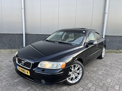 Volvo S60 - 2.4 Drivers Edition Panoramadak Leder Climate NAP