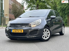 Kia Rio - 1.2 CVVT world cup edition