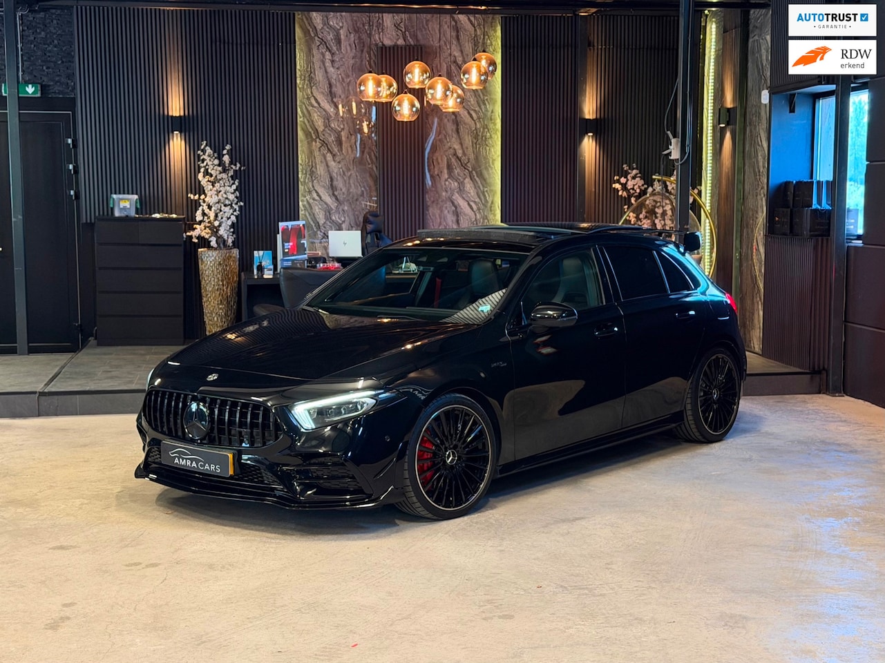 Mercedes-Benz A-klasse - AMG 35 4MATIC AERO|PANO|FULL OPTIONS - AutoWereld.nl
