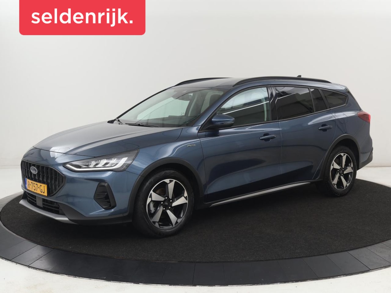 Ford Focus - 1.0 EcoBoost Hybrid Active | Carplay | Keyless | Navigatie | Full LED | Parkeerhulp | Clim - AutoWereld.nl