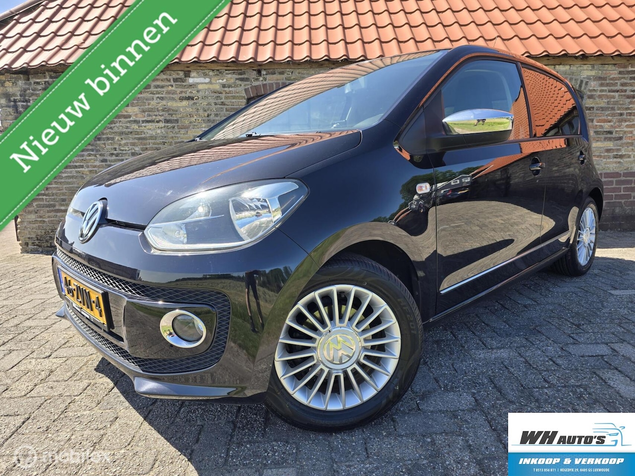 Volkswagen Up! - 1.0 high up! NAVI | Cruise | Airco - AutoWereld.nl