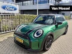 MINI 3-Deurs - 1.5 Cooper Camden Plus Edition Panorama Dak | Volledig lederen Bekleding