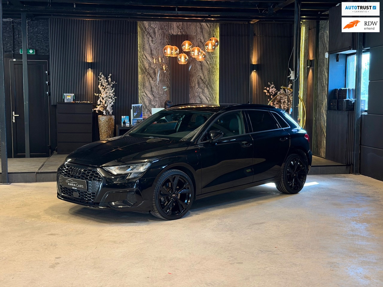 Audi A3 Sportback - 35 TFSI S-Line|Black pakket - AutoWereld.nl