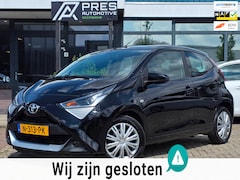 Toyota Aygo - 1.0 VVT-i x-play |AIRCO|CAMERA|CARPLAY