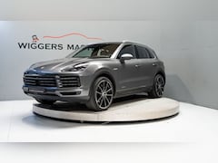 Porsche Cayenne - 3.0 E-HYBRID 462 PK, Luchtvering, Bose, 360 Camera, Head-up, 22 Inch, Trekhaak, Matrix