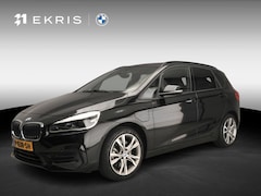 BMW 2-serie Active Tourer - 225xe | LED | Navigatie | Sportstoelen | Stoelverwarming | Keyles go | DAB | Hifi speakers