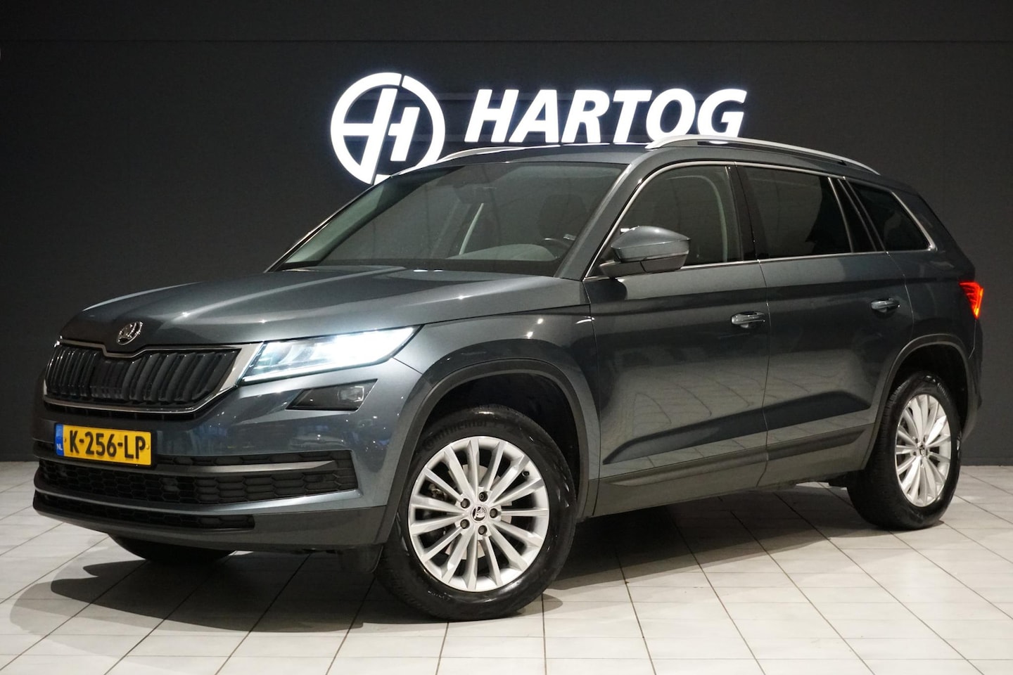 Skoda Kodiaq - 1.5 TSI Business Edition + SPORTSTOELEN / CAMERA / TREKHAAK ELEKTRISCH - AutoWereld.nl