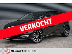 Volkswagen Golf - 1.5 TSI 150PK Highline | Virtual Cockpit | Carplay | Adapt.Cruis