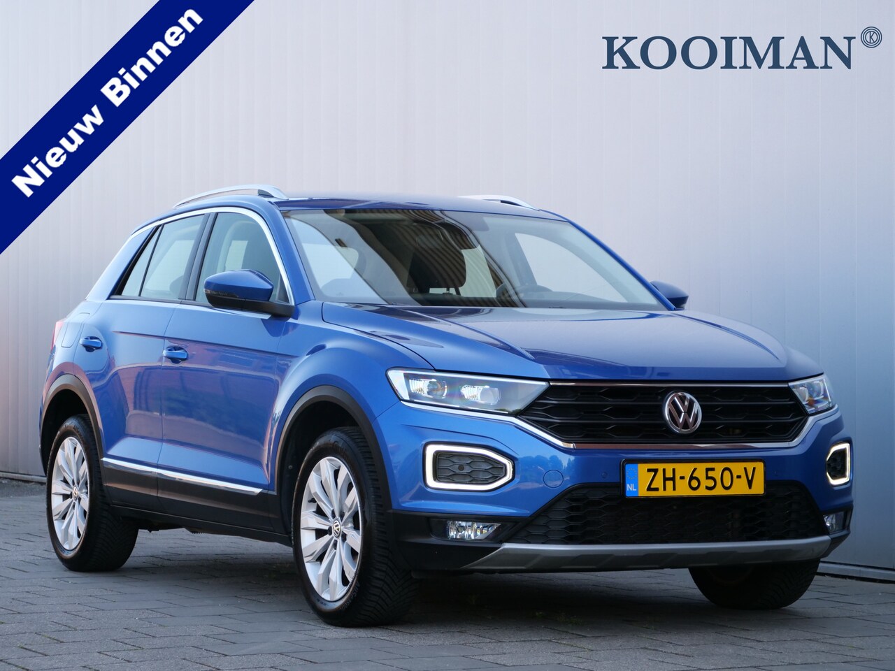 Volkswagen T-Roc - 1.5 TSI Sport 150 PK Navi / DAB / Apple Carplay / Trekhaak - AutoWereld.nl