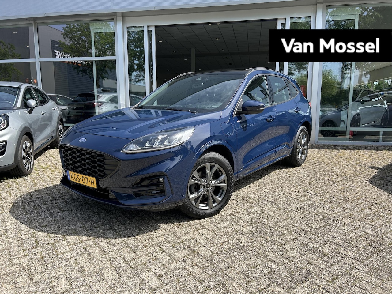 Ford Kuga - 2.5 PHEV ST-Line Panoramadak elek. - elektrische achterklep - AutoWereld.nl