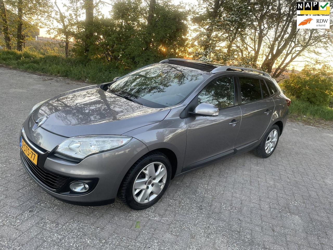 Renault Mégane Estate - 1.2 TCe Bose|Eerste eigenaar|Dak - AutoWereld.nl