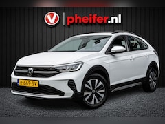 Volkswagen Taigo - 1.0 TSI Life Business Virtual cockpit/ Stoelverwarming/ Navigatie/ Carplay/ Camera/ Dab/ P