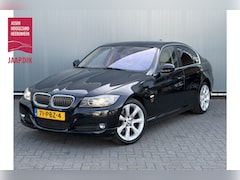 BMW 3-serie - BJR 2011 325i 218 PK Business Line X-DRIVE | XENON | TREKHAAK | LEDER | CLIMA | NAVI | CRU