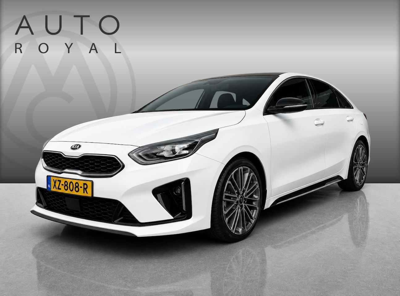 Kia Pro cee'd - 1.4 T-GDI GT-PlusLine |PANORAMADAK | NAVIGATIE | SFEERVERLICHTING | STOEL/STUUR VERWARMING - AutoWereld.nl