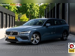 Volvo V60 - 2.0 B3 Momentum Advantage *Stuurverw* Stoelverw* Camera