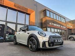 MINI Cooper S - 2.0 John Cooper Works F1 aut 178pk/pano/camera/head up/led/uniek