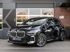 BMW 2-serie Active Tourer - 220 220i M-Sport | Harman/Kardon | Head-Up | Memory | Driving Ass. Prof. | 19 Inch |
