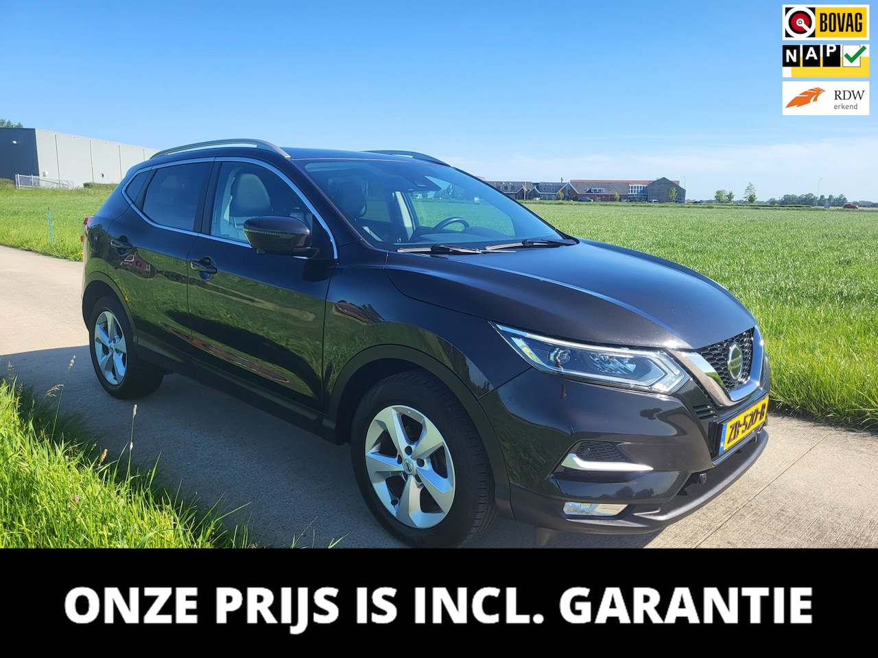 Nissan Qashqai - 1.3 automaat navi camera trekhaak pano dak 17"LMV - AutoWereld.nl