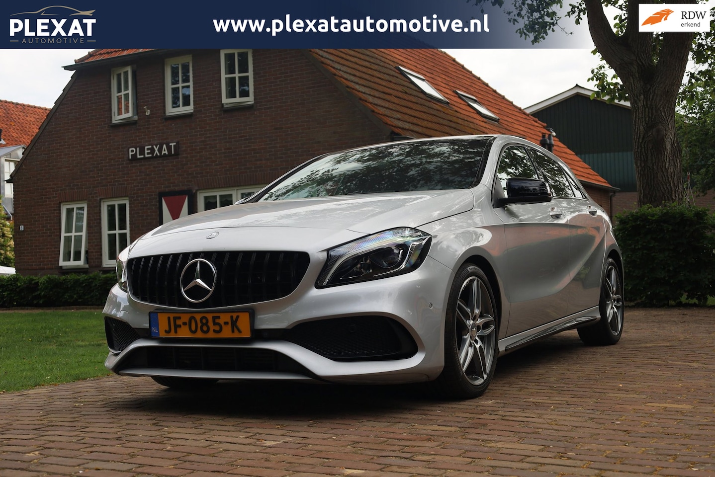 Mercedes-Benz A-klasse - 180 Ambition Aut. | AMG-Pakket | Apple Car Play | Stoelverwarming | Full Led | Historie | - AutoWereld.nl
