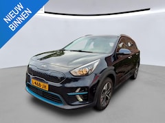 Kia e-Niro - DynamicLine 64 kWh NL-AUTO | 1/2 LEDER | NAVI+CARPLAY