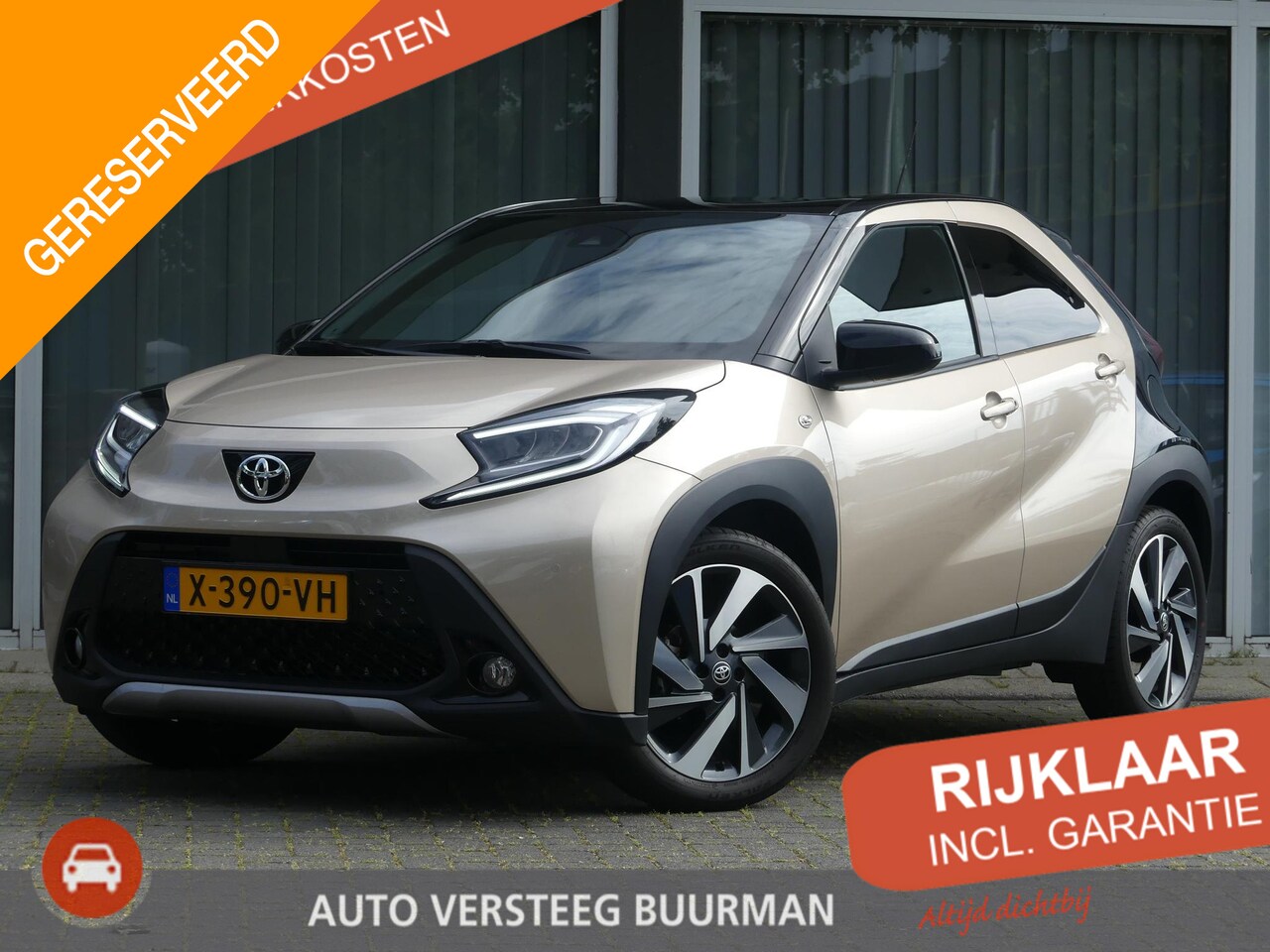 Toyota Aygo X - 1.0 VVT-i Envy S-CVT Automaat Leder/Stof Bekleding, Cruise en Climate Control, Carplay/And - AutoWereld.nl