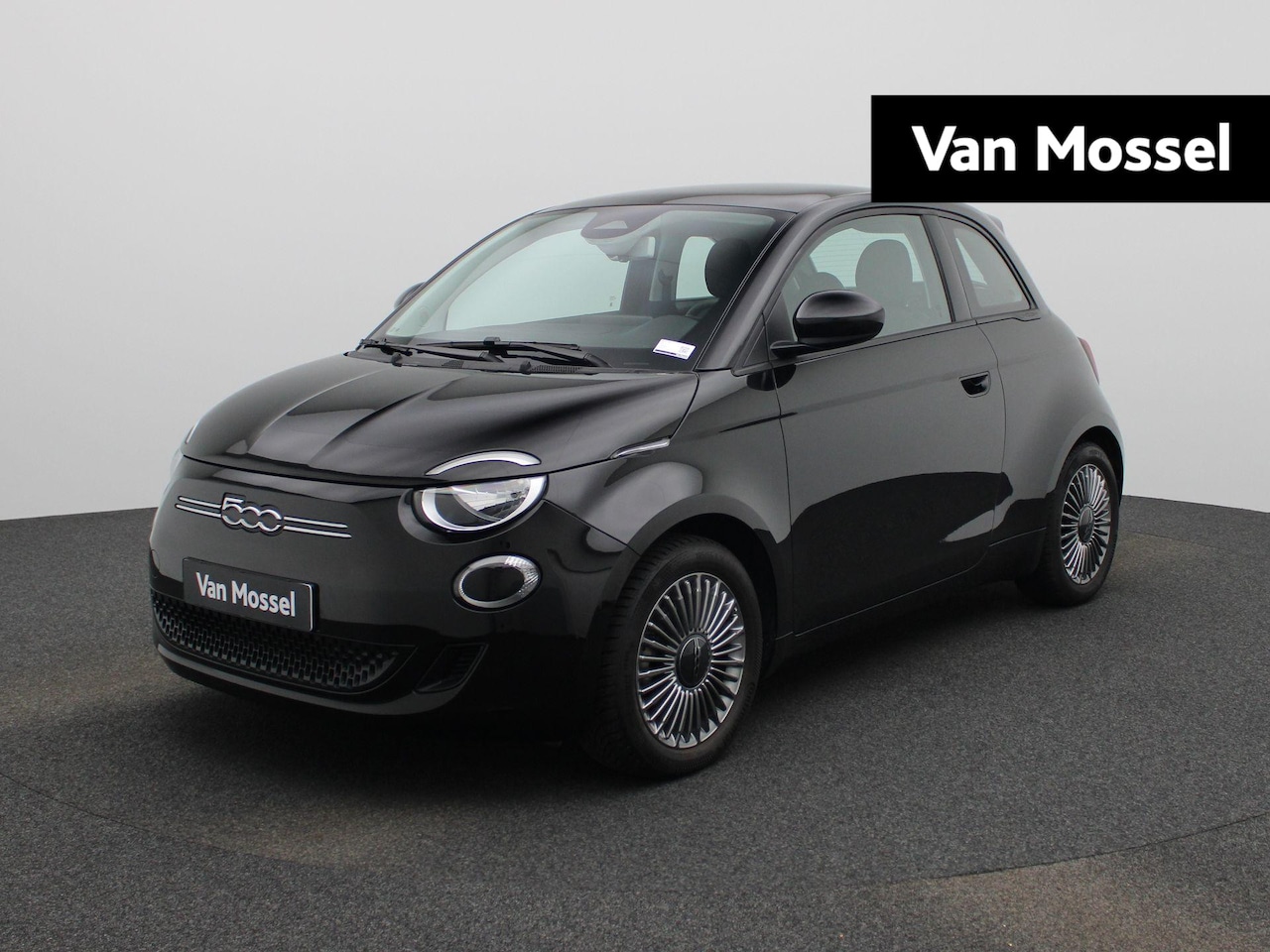 Fiat 500 - 500e 42 kWh Icon | Navigatie | Stoelverwarming | Parkeersensoren | - AutoWereld.nl