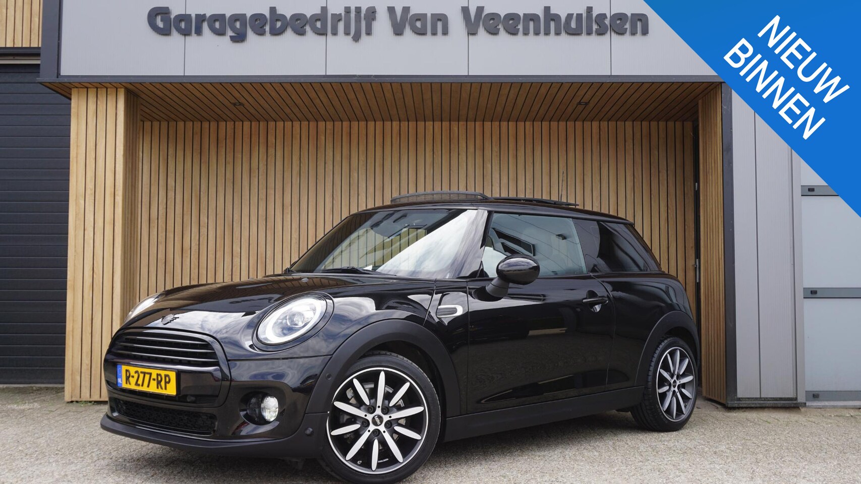 MINI Cooper - 1.5 136pk Chili 3Drs Pano.Dak *Black Optik* Sportstoelen LED *Union Jack* 17inch LM 79885k - AutoWereld.nl