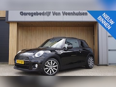 MINI Cooper - 1.5 136pk Chili 3Drs Pano.Dak *Black Optik* Sportstoelen LED *Union Jack* 17inch LM 79885k