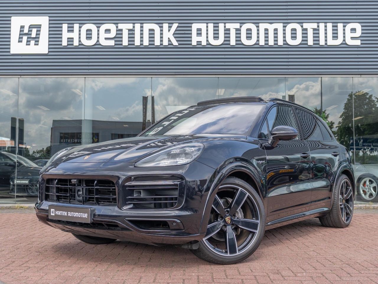 Porsche Cayenne - 3.0 E-Hybrid | SOH 87,03% | Burmester | 4W sturing | Matrix | Apple CarPlay & Android Auto - AutoWereld.nl