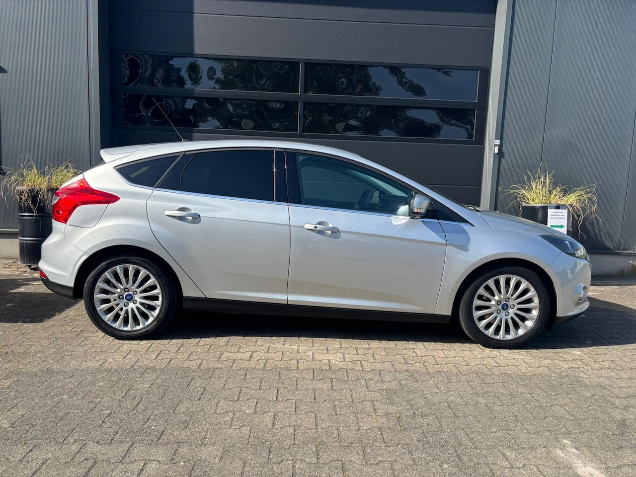 Ford Focus - 1.6 EcoBoost Trend | Climate Control | Cruise Control| Trekhaak |