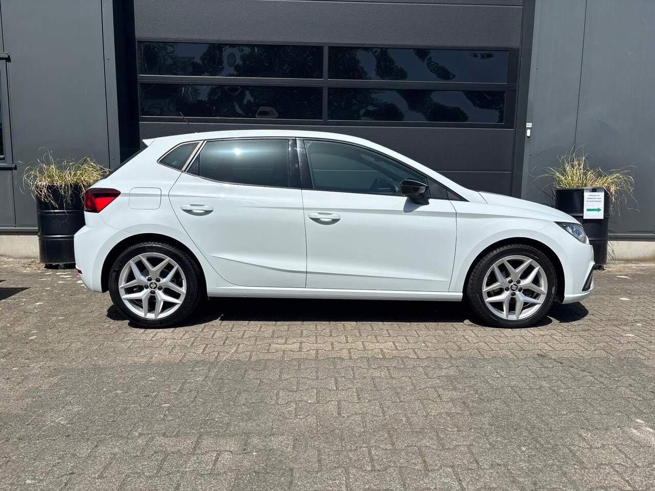 SEAT Ibiza - 1.0 TSI FR Business Intense |Climate Control | AppleCarPlay/AndroidAuto | Adaptieve Cruise