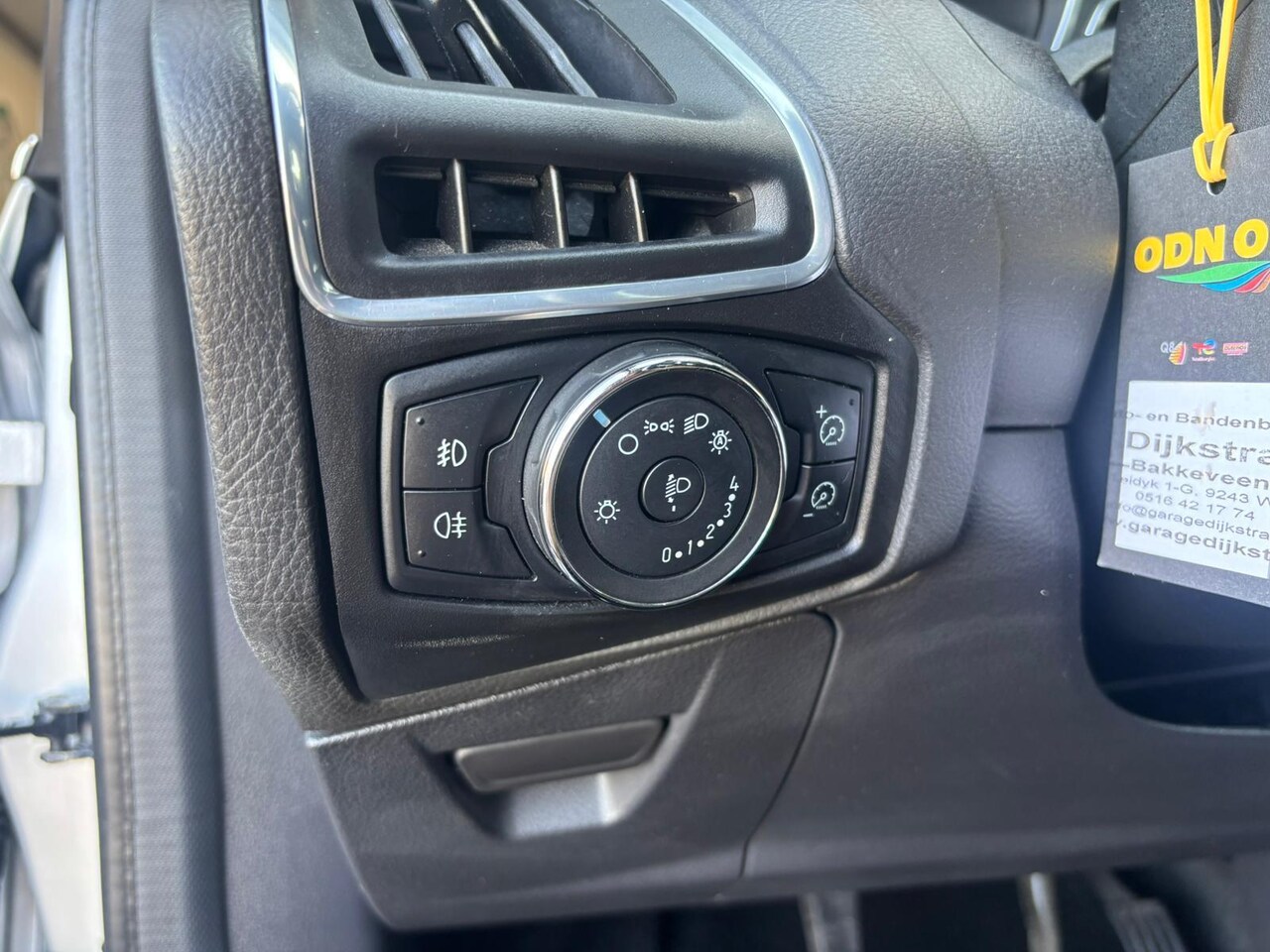Ford Focus - 1.6 EcoBoost Trend | Climate Control | Cruise Control| Trekhaak |