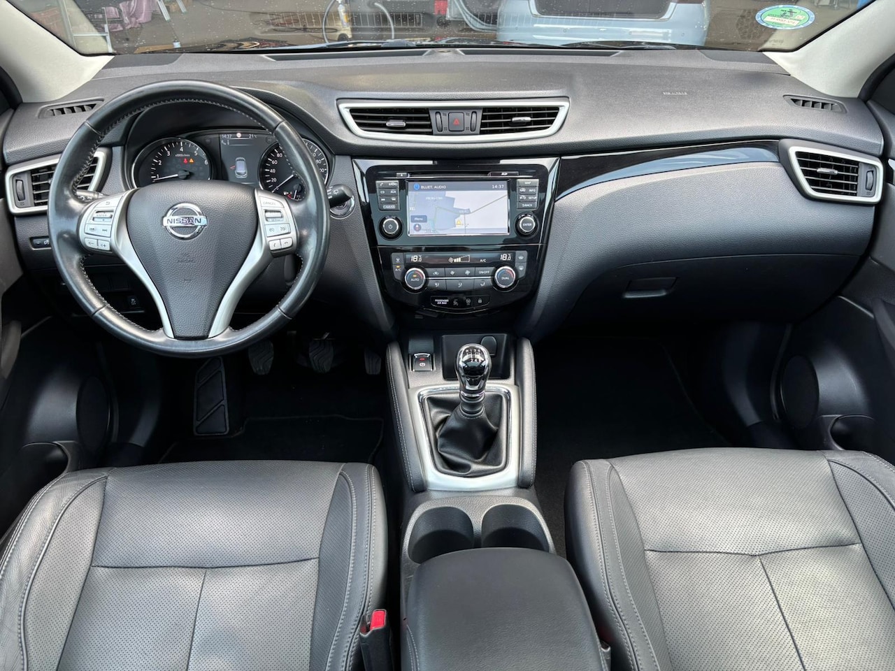 Nissan Qashqai - 1.2 Tekna | 360 Graden Camera | Climate Control | Cruise Control |