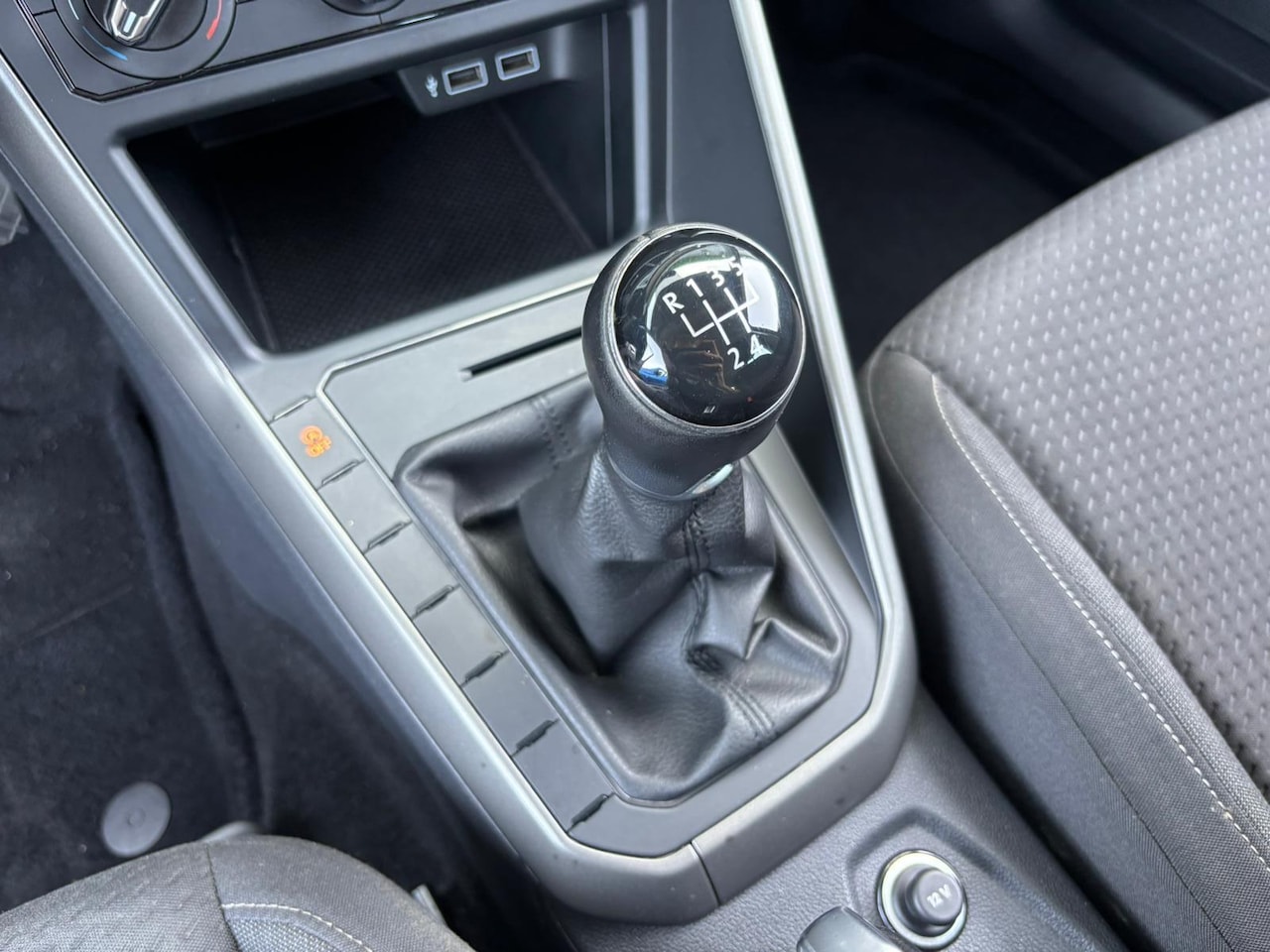 Volkswagen Polo - 1.0 TSI Comfortline | Adap. Cruise Control | AppleCarPlay/AndroidAuto | Airco |