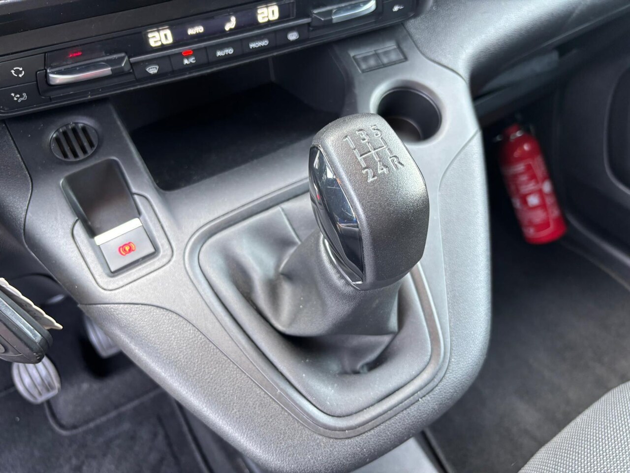 Opel Combo - 1.5D L1H1 Edition | Cruise Control | AppleCarPlay/AndroidAuto | PDC |