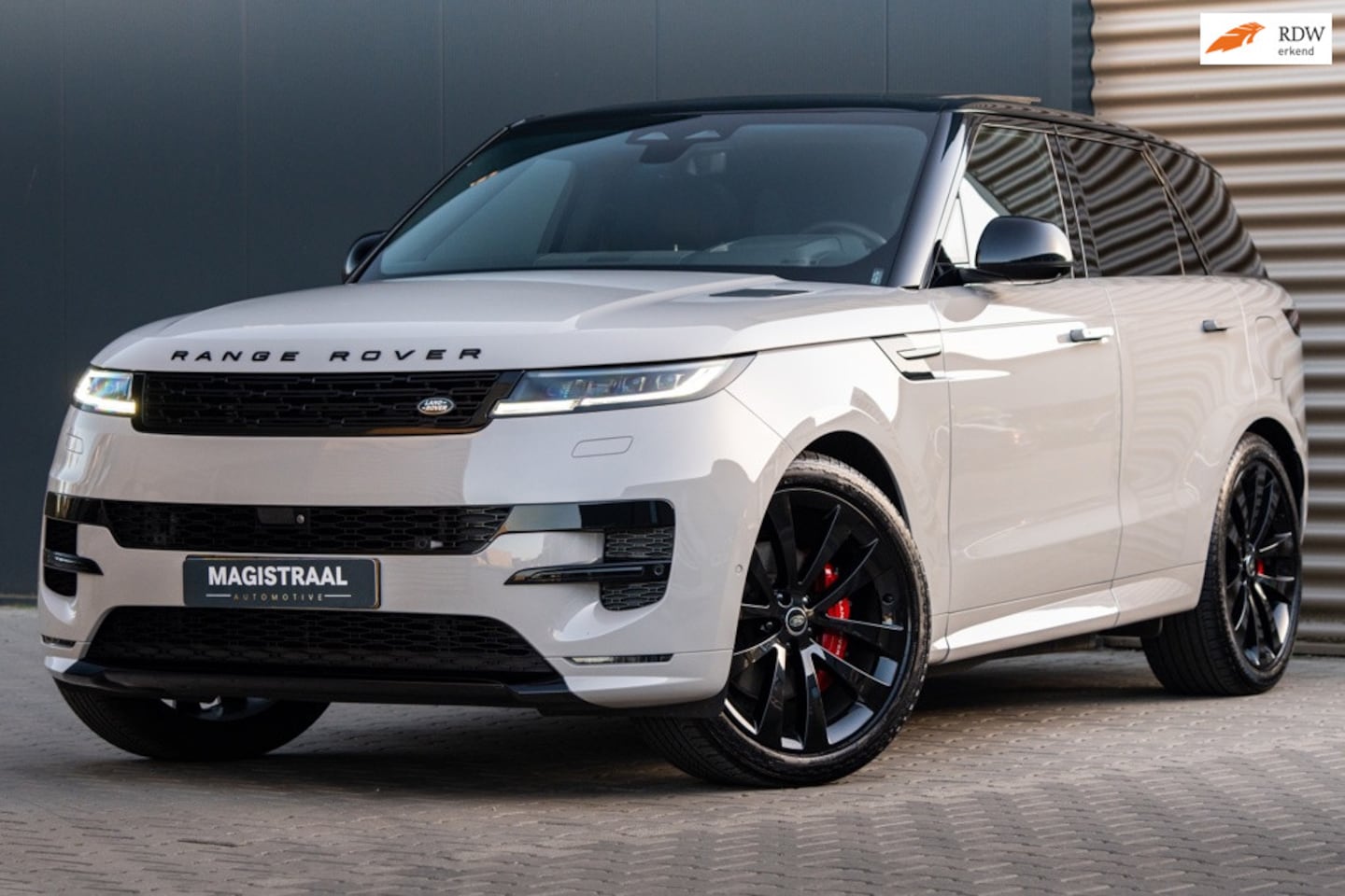 Land Rover Range Rover Sport - 3.0 P460e Dynamic HSE | PHEV 23 INCH | STOEL VERWARMING/KOELING | PANORAMA | MERIDIAN | BT - AutoWereld.nl