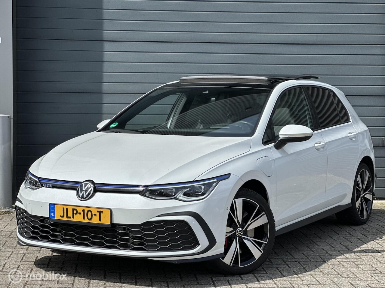 Volkswagen Golf - 1.4 eHybrid GTE | Panoramadak | - AutoWereld.nl