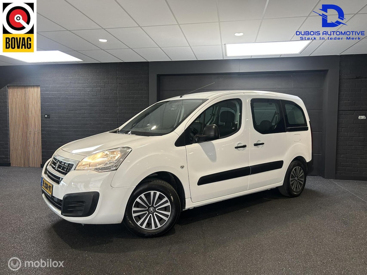 Peugeot Partner Tepee - 1.2 PT|Airco|Nieuwe Distributie|Trekhk - AutoWereld.nl
