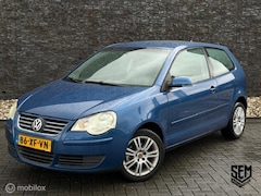 Volkswagen Polo - 1.4-16V Trendline