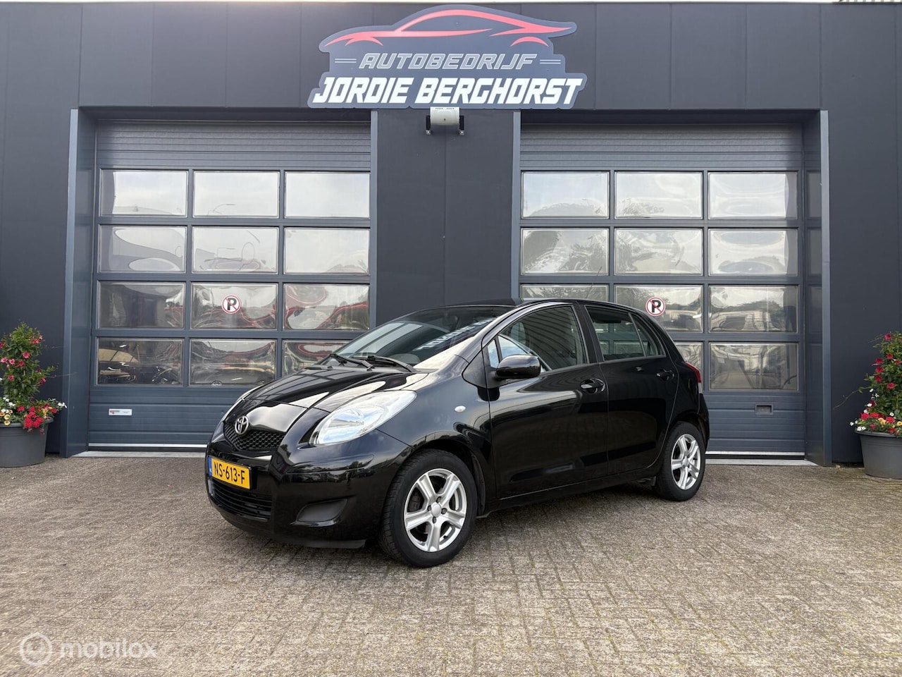 Toyota Yaris - 1.3 VVT-i Comfort 1.3 VVTi Comfort - AutoWereld.nl