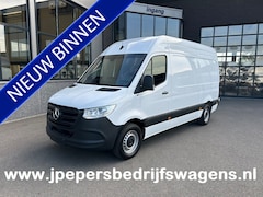 Mercedes-Benz Sprinter - 315 CDI L2 H2 RWD Pro MBUX / Trekhaak / Camera / Cruise control / Airco / 270 Graden achte