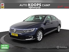 Volkswagen Passat - Sedan 1.4 TSI GTE Highline 218 PK Plug-in hybride | 78, 7% SOH | Elec. stoelen met verwarm