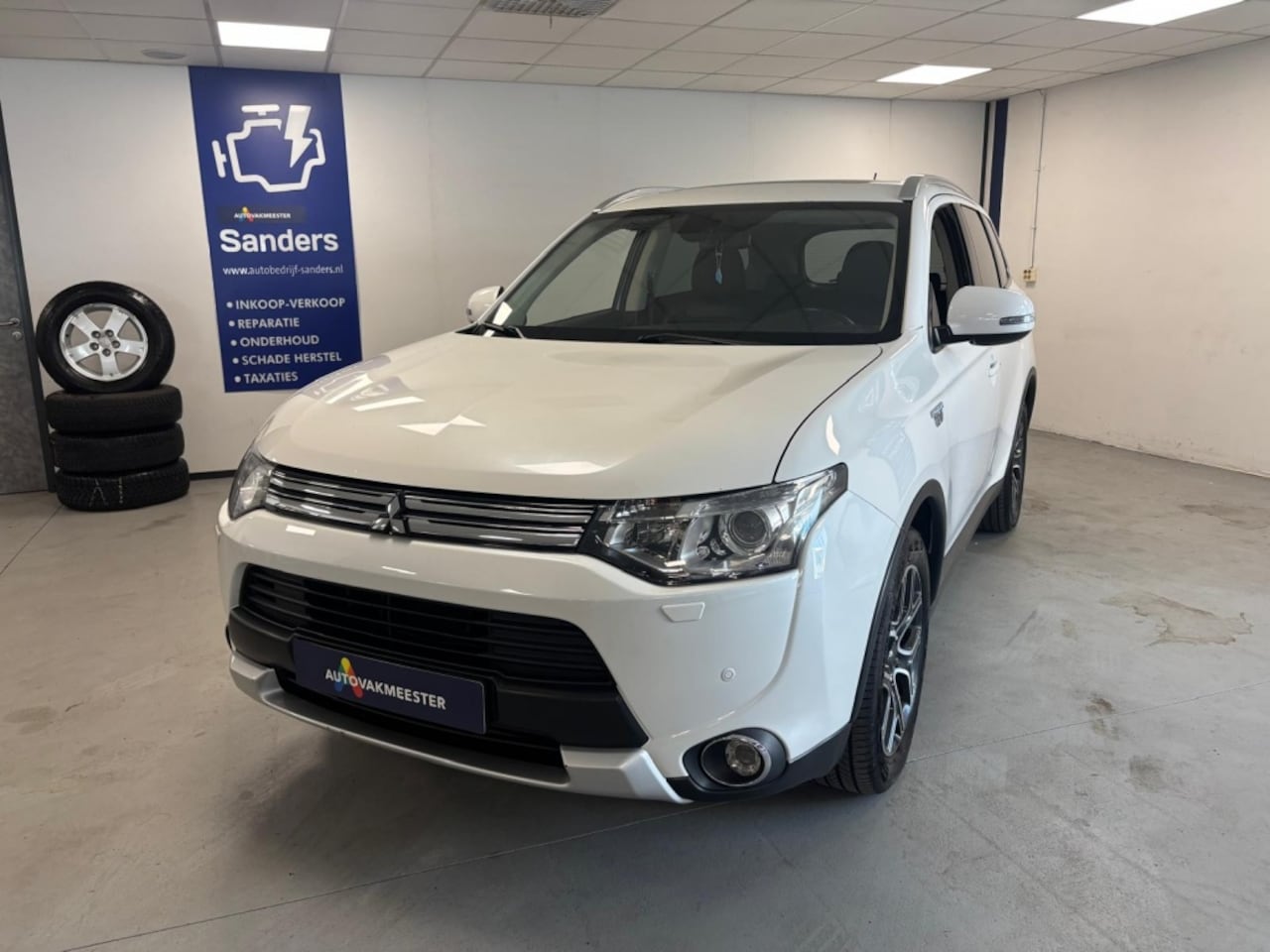 Mitsubishi Outlander - 2.0 PHEV Exec. Ed. - AutoWereld.nl