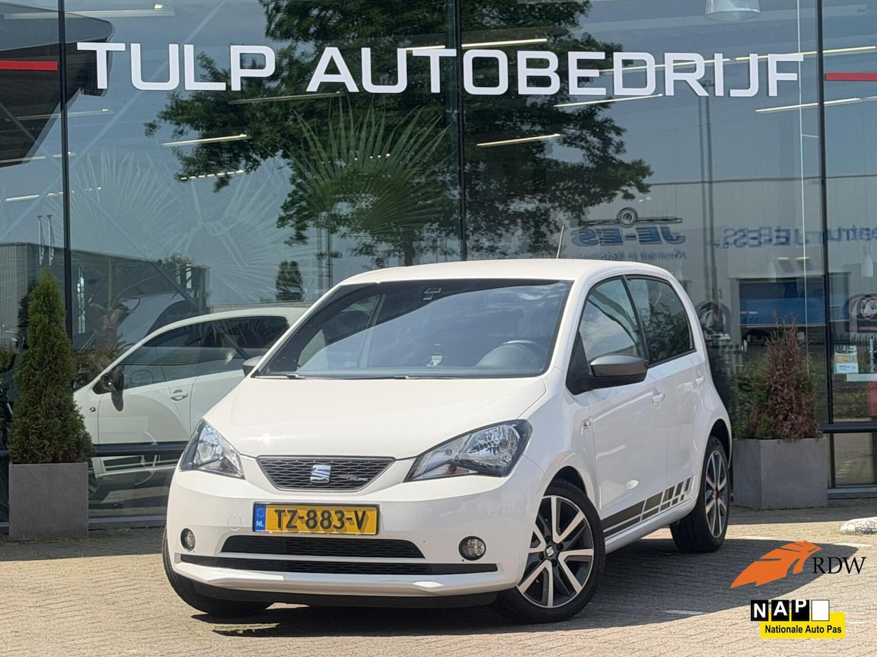 SEAT Mii - 1.0 FR Cruise Dynaudio PDC - AutoWereld.nl